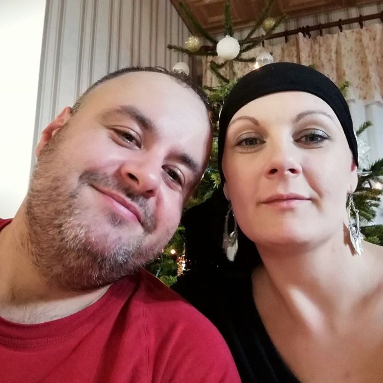 Patricie s přítelem poprvé v šátku bez vlasů