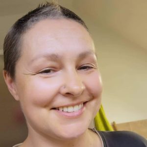 Proč nedělat svět hezčím pro ty, kteří pomoc potřebují? Rozhovor s dlouholetou dárkyní paní Monikou