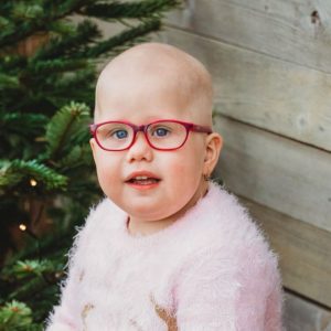 Hadičky po celém těle jí vadily a&nbsp;nechápala, že pomáhají&nbsp;-&nbsp;příběh Niny