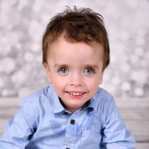 Ve třech letech nechodí, nemluví, je stále na plenách. Kubík se potýká s&nbsp;atrofií mozku a&nbsp;dětskou mozkovou obrnou