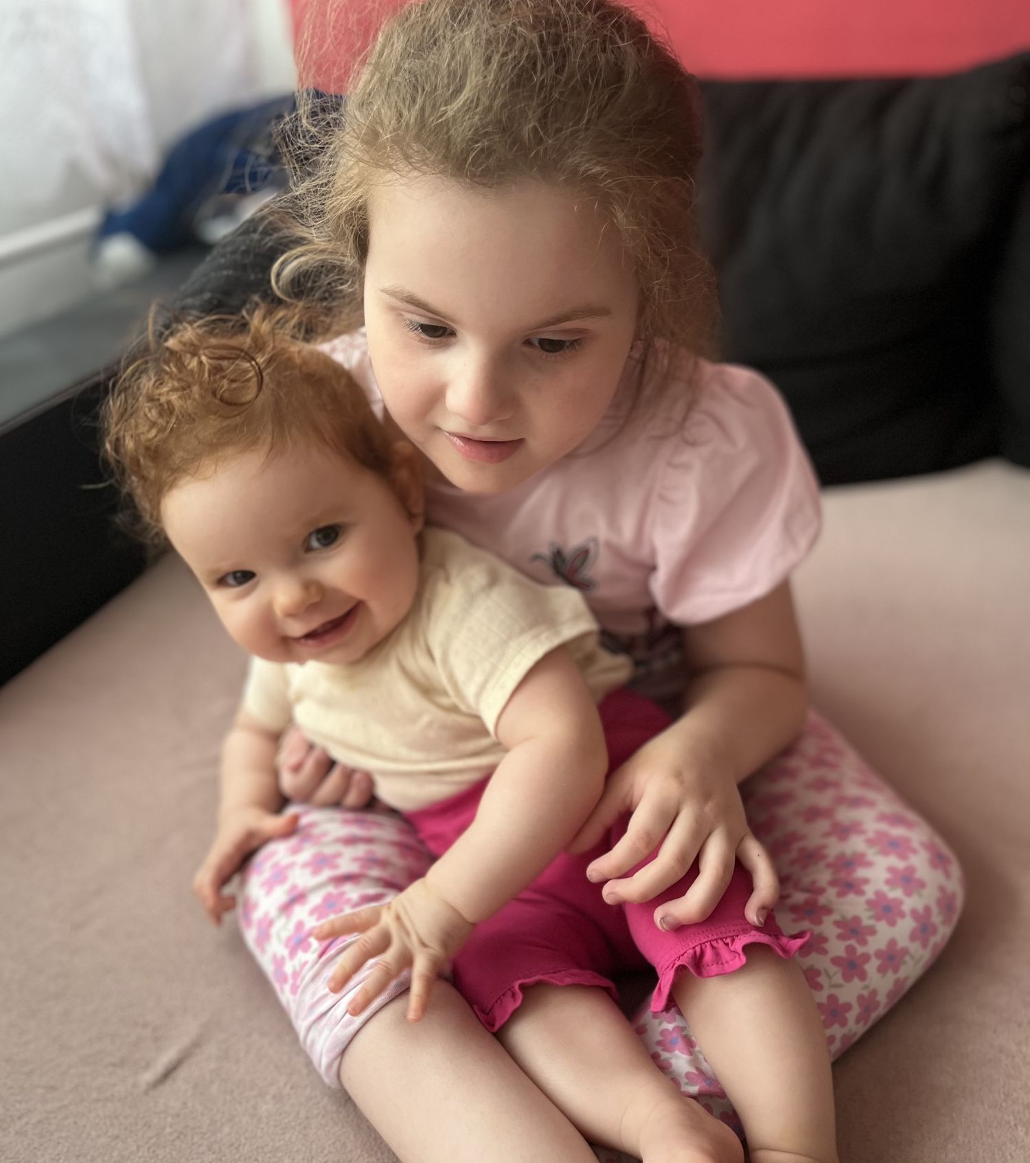 Viky se sestřičkou