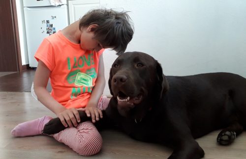 Kája s asistenčním pejskem