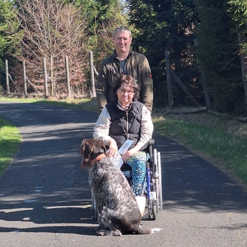 Paní Michaela s manželem a fenkou Barčou