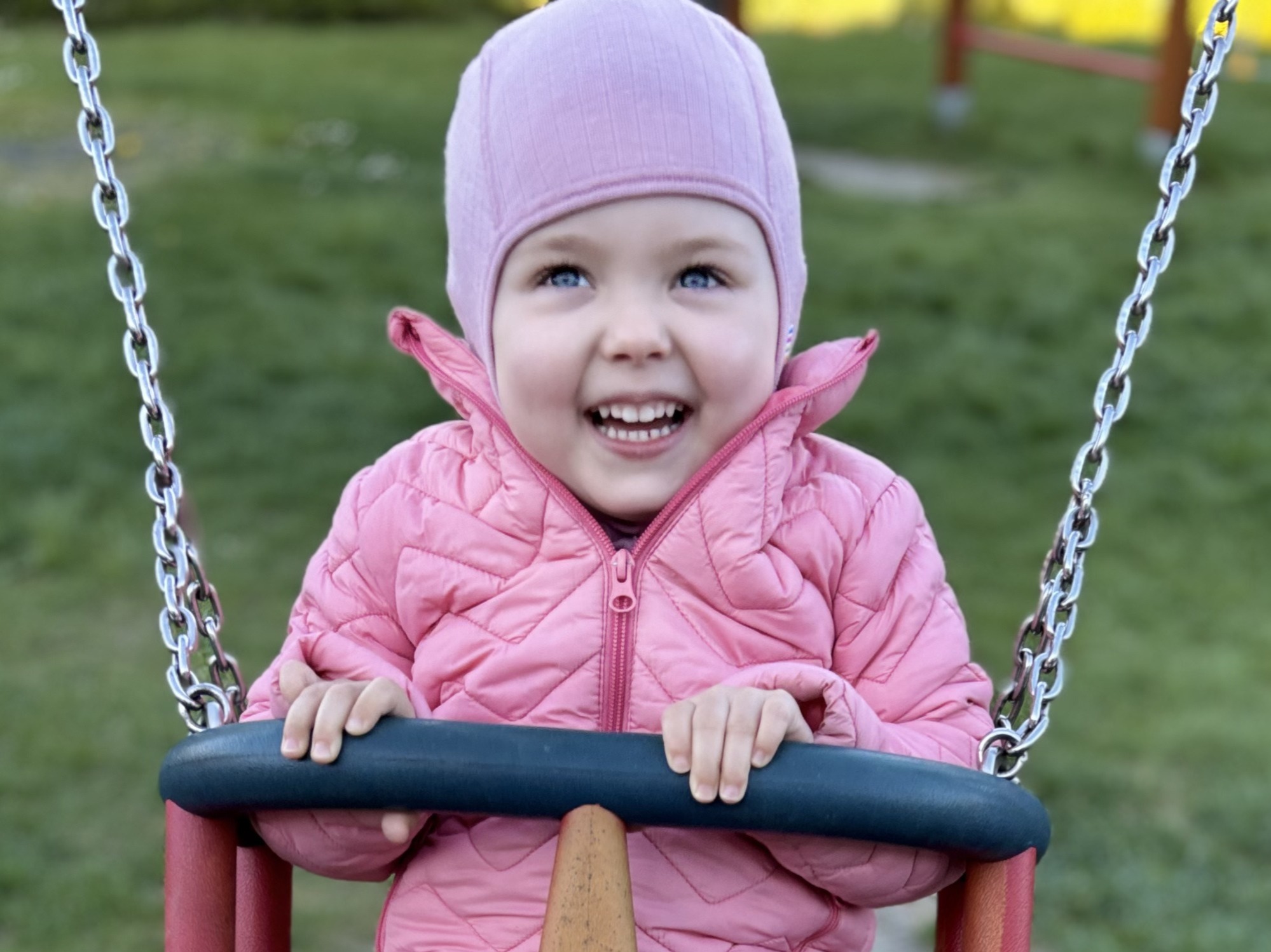 Anička na houpačce